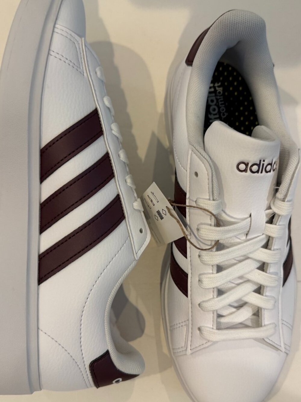 Adidas Grand Court 2.0 Cloud White /Brown /Aurora Met. Athletic Sneaker size 9 - Picture 2 of 9